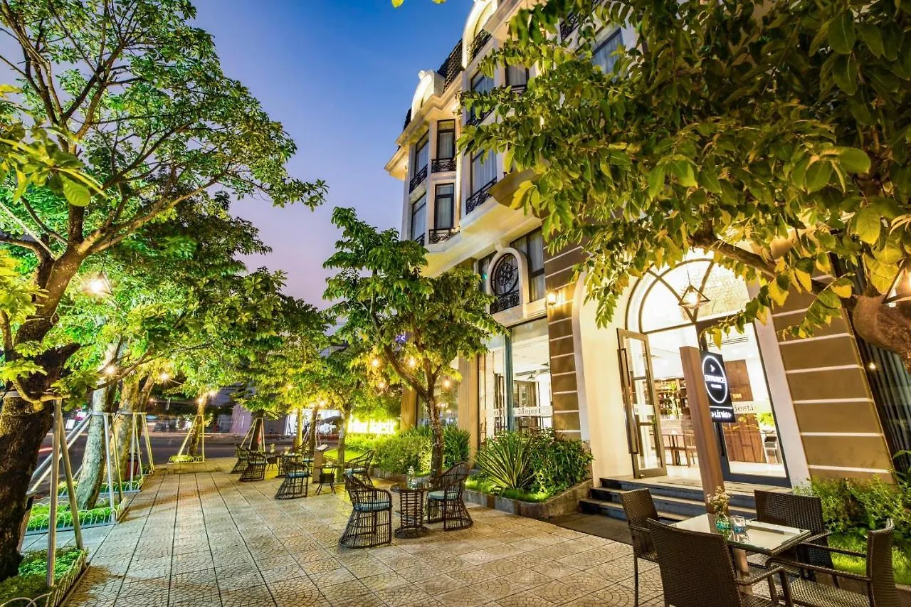 **  Brilliant Majestic Hotel Da Nang Vietnam