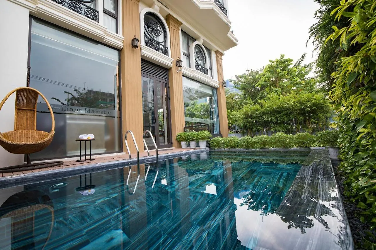 Brilliant Majestic Hotel Da Nang 2*,